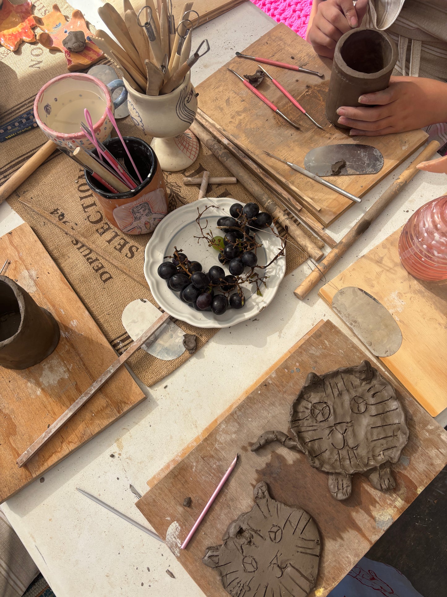 Taller cerámica infantil 2026 clases mensuales