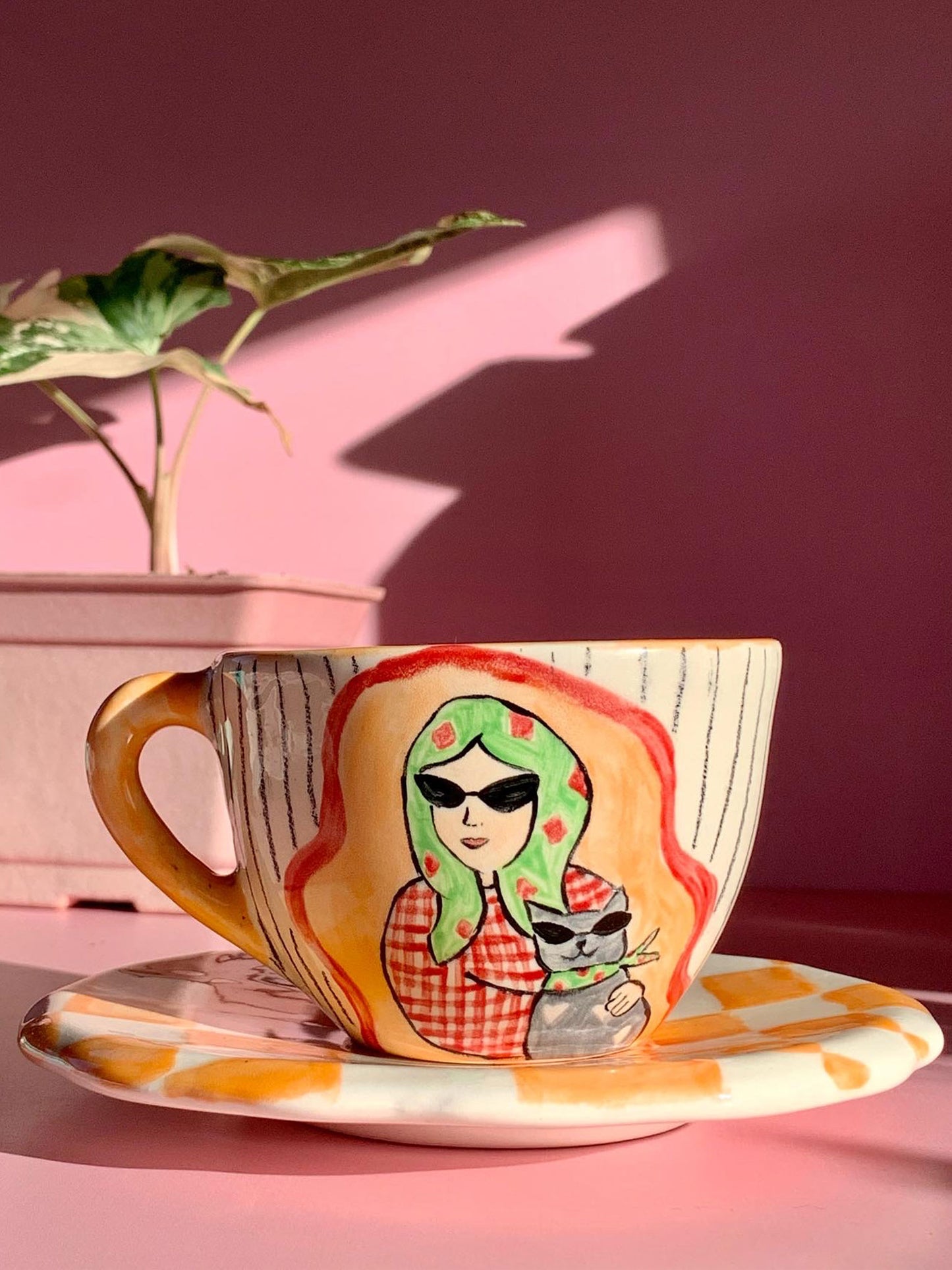 Taza más plato - Mujer y gato